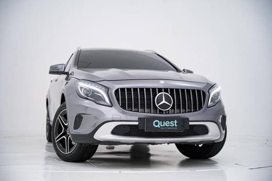 MERCEDES-BENZ GLA 200 1.6 CGI ADVANCE 16V TURBO FLEX 4P AUTOMÁTICO